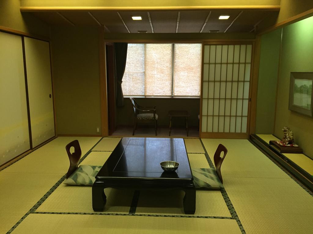 Ryokan Mitsuwa Toyooka  Eksteriør billede
